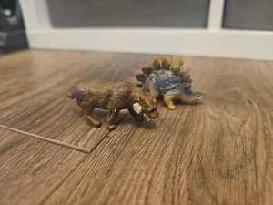npro Hong Kong Vintage 1972 Smilodon Toy Figure Dinosaur - Foto 1 di 4