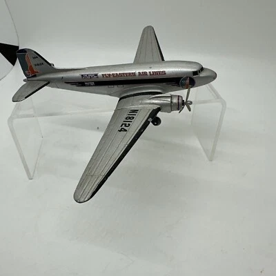 Corgi Aviation Archive 1:144 Douglas Dakota (DC3) 47104 1st Issue Diecast Read - Image 1 of 4