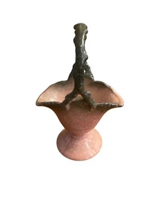 Vtg. Hull Royal Woodland W9 Pink Gray Spackle Art Pottery Basket - Picture 1 of 2