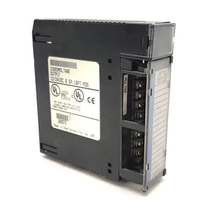 GE Fanuc IC693MDL740E Series 90-30 PLC Output Module, 12/24VDC 0.5A, 16-Point - Picture 1 of 7