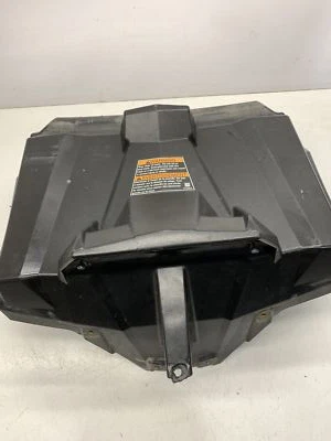 Mid Flap 冷却器保护套 - 2015 Polaris Switchback | 红色/白色 52780 — 第 1/4 张图片