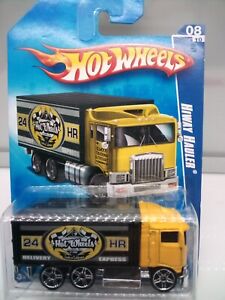 Hot Wheels Mainline - City Works / Hiway Hauler - Yellow - Delivery Truck x1