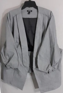 New-Woman’s Torrid 3/4 Sleeve Career/casual Gray Open Front Blazer Top. Sz 6 - Picture 1 of 9