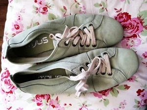 Damen Sneaker, Gr 41 Chucks, Sportschuhe, bequem, mint, Mjus - Bild 1 von 4