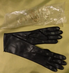 BESTRNATD LADIES GLOVES VINTAGE MADE IN JAPAN VINYL LONG BROWN NEW IN BAG - Picture 1 of 5