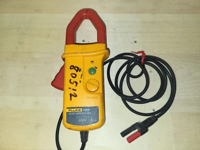Fluke i1010 AC/DC Current Clamp Output 1mV/A 600V Cat III - Image 1 of 3