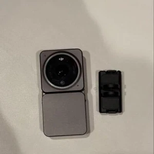 DJI Action 2 Dual-Screen Combo (128GB) Actionkamera 4K UHD - Bild 1 von 3
