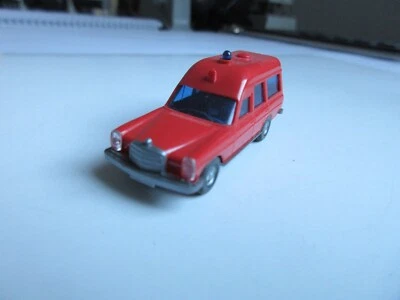 Wiking 1:87 Mercedes 200 Pompieri, Rosso/Arancione - Immagine 1 di 4