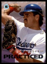 1995 SKYBOX E-MOTION MIKE PIAZZA LOS ANGELES DODGERS #145