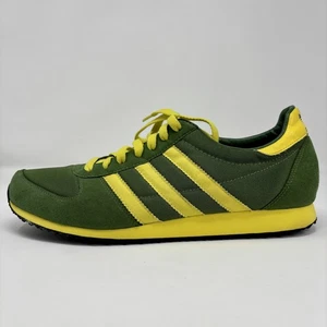 Vintage Adidas Shoes Mens 11 Green Yellow Retro Runner Soccer Sneaker 00s 016694 - Picture 1 of 9