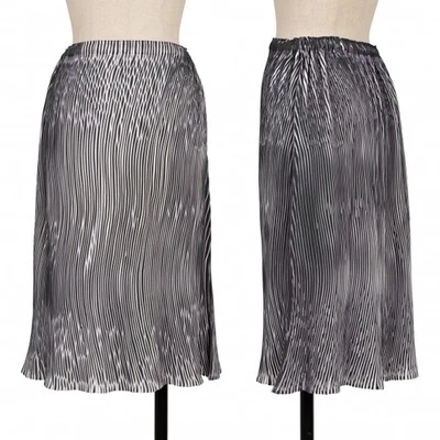 Falda acampanada estampada ISSEY MIYAKE talla 2 (K-136512) Foto 1 de 4
