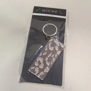 Miche Geldbörse Logo Schlüsselanhänger Leopard Artikel 6238 - Bild 1 von 2