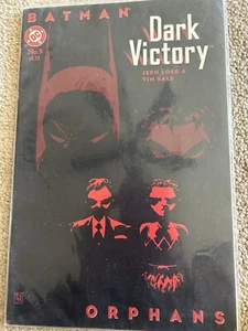 D C Comics Batman Dark Victory Issue Number 1 Of 13 WAR - Picture 1 of 1
