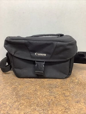 Canon Carry/Shoulder Bag And Handel ON Bag .Bag With Close .Inside Has 2 Compart - Image 1 of 4