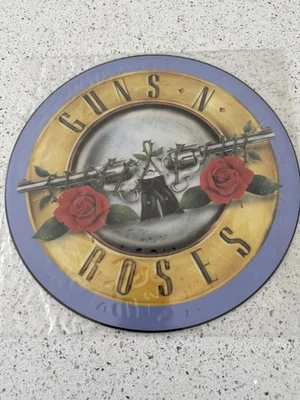 GUNS N ROSES WELCOME TO THE JUNGLE 12” PICTURE DISC LTD EDITION - Image 1 of 2