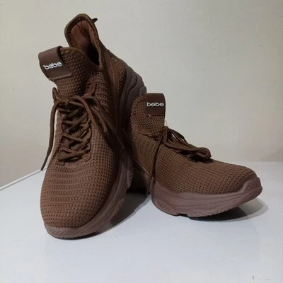 Zapatos deportivos de tenis Bebe para mujer con espalda alta talla 9,5 marrón Foto 1 de 4