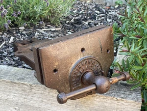 Vintage Parkinson's Quick Release Perfect Vice 9"Jaw Carpenters Vice Restoration - Picture 1 of 14