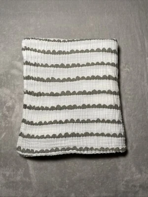 Manta Bebé Gris Vieira Ondulada Rayas Líneas Suave Blanco Muselina Envoltura 45"x47" Foto 1 de 3