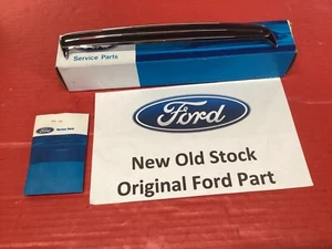 NOS MUSTANG 1968 LEFT QUARTER ORNAMENT IN FORD BOX W HARDWARE - Picture 1 of 4