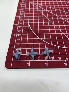 Terran Wraith fighter flight miniatures - Picture 1 of 3