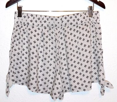 Pantalones Cortos Free People Para Mujer Talla Pequeña Suave Forrado en Rayón Estampado Gris Foto 1 de 2