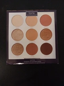 Neu im Karton Kuchen Hochleistungs Naturals Sunrise 9 Lidschatten Palette Amazonas-Ton - Bild 1 von 3