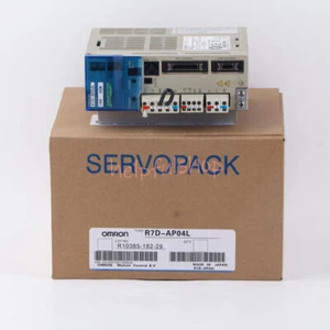 1PCS New Omron Servo Drive R7D-AP04L - Foto 1 di 1