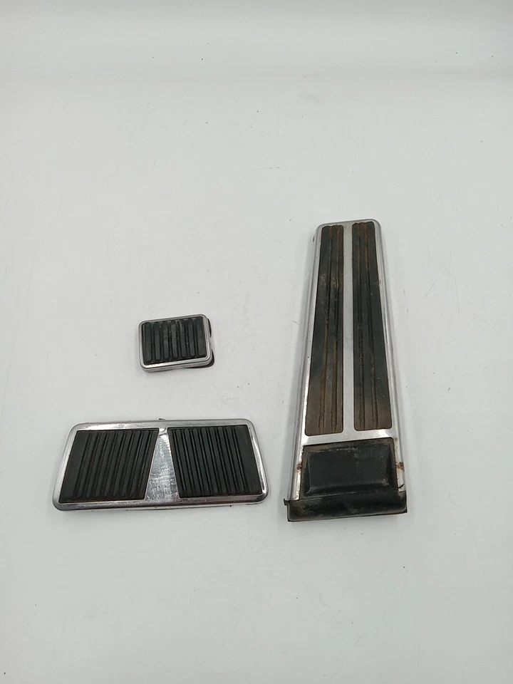 1977-1992 Cadillac DeVille Fleetwood Brougham RWD Gas Brake Parking Pedal OEM - Image 1 of 4