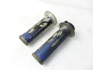 Griffpaar Yamaha YZF R1 RN09 Griffe Gasgriff Griffgummi grip - Picture 1 of 4