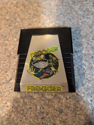 Atari 2600 Frogger Tested Combine Ship - Image 1 of 4