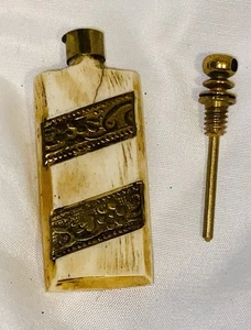 Vtge Brass Camel Bone Perfume Scent Bottle W/Screw Dabber.Made In India 2.5X/3/4 - Picture 1 of 11