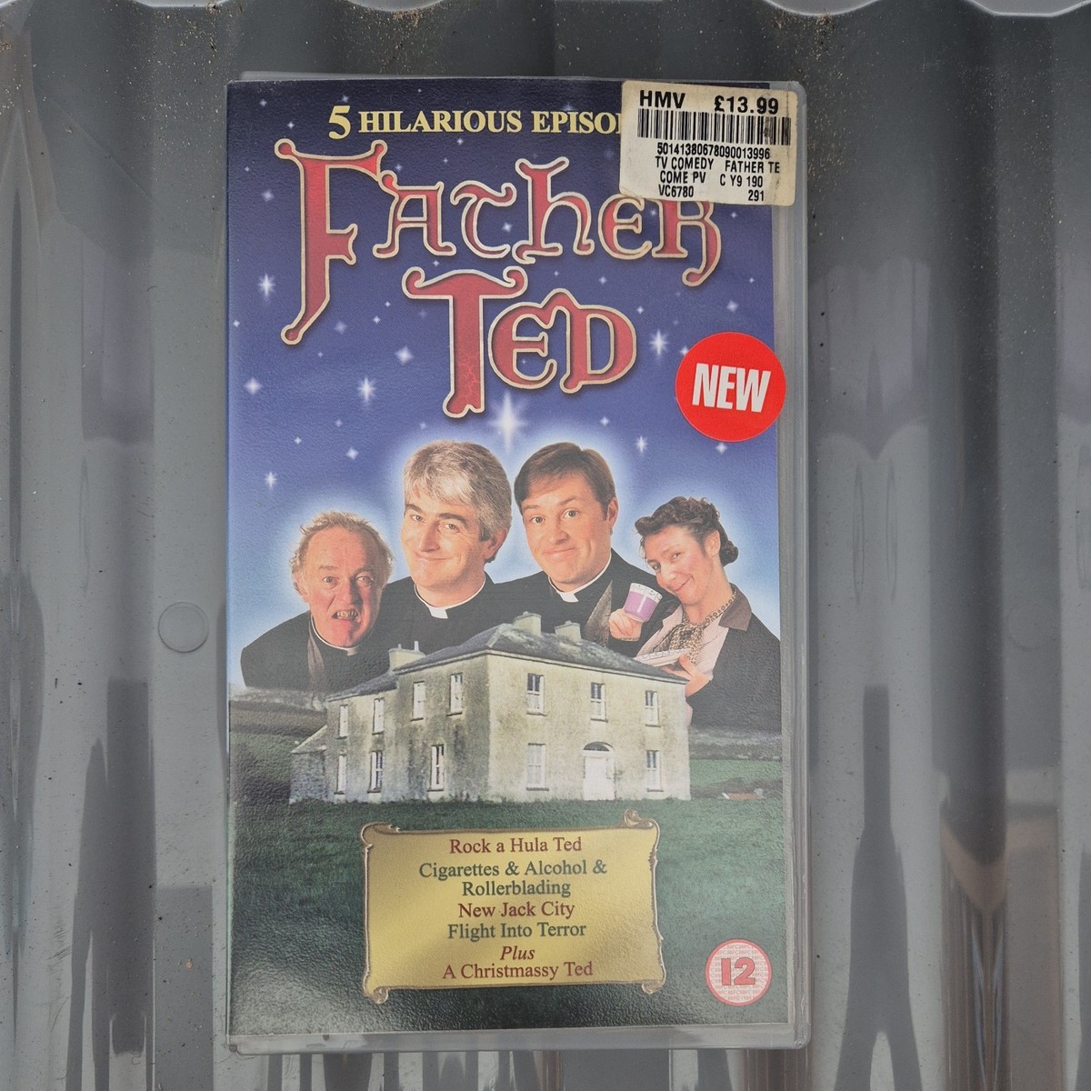 その他 Father Ted [VHS] Opening to Father Ted: Volume 2 2001 VHS - YouTube
