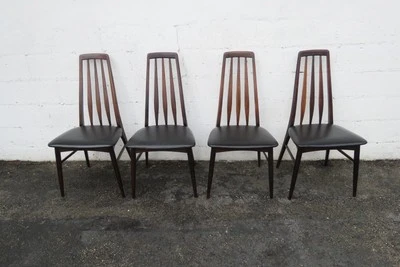 Juego de cuatro sillas de comedor modernas danesas Niels Koefoed Dinamarca 5996 Foto 1 de 4