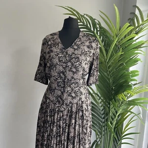 Vestido De Colección Laura Ashley Reino Unido 12 Verano Ditsy Floral Wicca Segunda Guerra Mundial Cintura Caída - Imagen 1 de 24