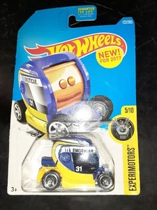 Emoticar 122/365 Experimotors 5/10 2017 Hot Wheels NEW - Picture 1 of 2