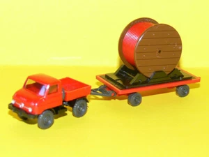 Wiking - Unimog m. Tiefladeanhänger mit Kabel - rot - 1/87 H0 - neuw. - ohne Ovp - Bild 1 von 5