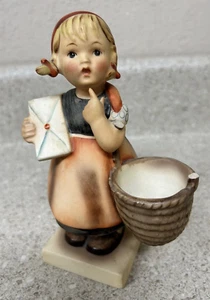 Hummel Meditation #13/0 Girl with Basket 6”; TMK2 Full Bee - Rare 1950-1955 - Picture 1 of 3