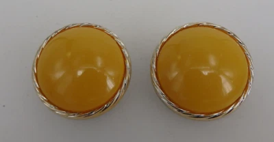 Neugablonz = Paar Ohrclips Bernstein 1960er bis 70er Jahre - UNGETRAGEN (98553) - Bild 1 von 4