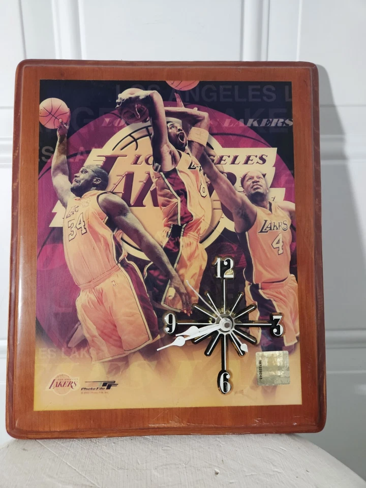 Raro LOS ANGELES LAKERS 2000 RELOJ DE PARED BALONCESTO NBA pies Kobe Bryant 8 Shaq 34 Foto 1 de 4