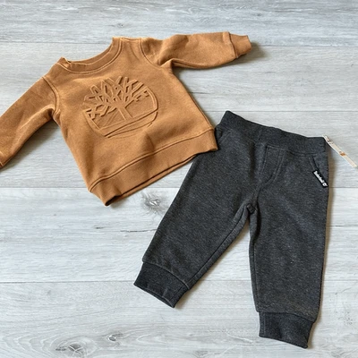 Timberland Niños Juego de 2 Piezas Jogger - 12 Meses, Multicolor, Nuevo con Etiquetas Foto 1 de 3