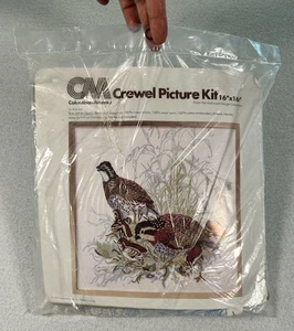 Columbia Minerva Crewel kit quadro ricamo quaglia uccellino nuovo bob bianco - Foto 1 di 4