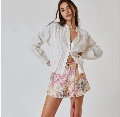 Anthropologie Pilcro Scrunchie Shorts Floral Print Denim High-Waist Size S - Изображение 1 из 4