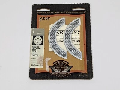 Вставки крышки передней звездочки с гравировкой 02–06 Harley-Davidson V-Rod VRSCA 44494-02 - Изображение 1 из 3