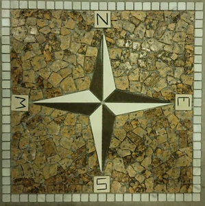 ROSONE MOSAICO "ANTICA ROMA" di marmo su rete anticato 60X60X1 cm COD. RUDVL - Foto 1 di 5