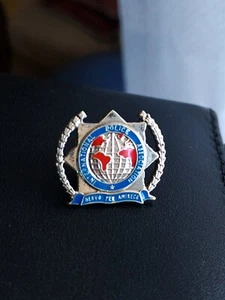 DISTINTIVO SPILLA IPA INTERNATIONAL POLICE ASSOCIATION UCRAINA RARO! - Foto 1 di 2