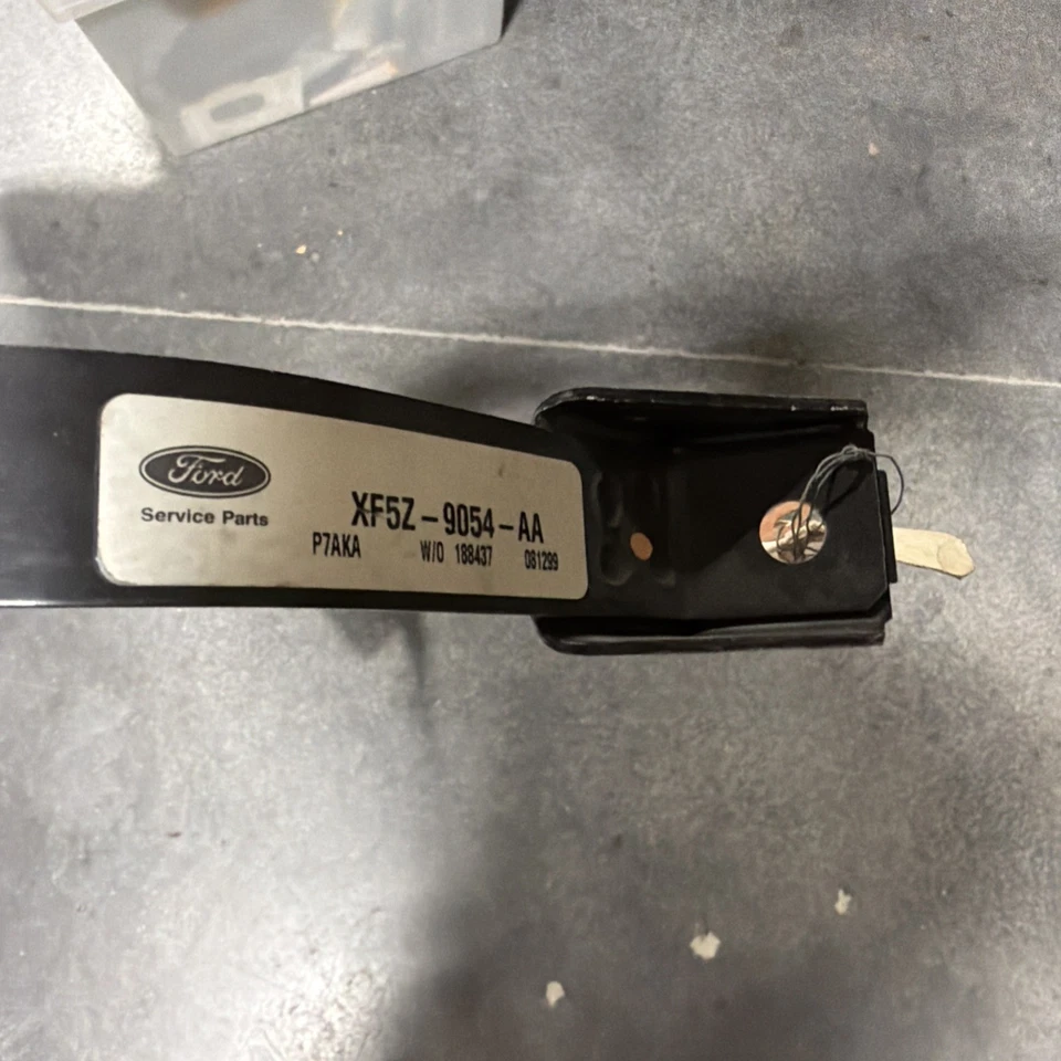 OEM Fuel Tank Strap - Ford XF5Z-9054-AA Mercury Villager 1993-2000 - Image 1 of 4