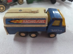 Camion cisterna carburante vintage piccolo Mini Tonka Racing 5,5" metallo anni 70 - Foto 1 di 7