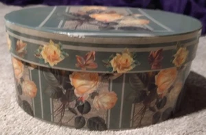 Vtg Yellow Roses Hat Box sewing storage laminated cardboard lid Glossy oval - Picture 1 of 6