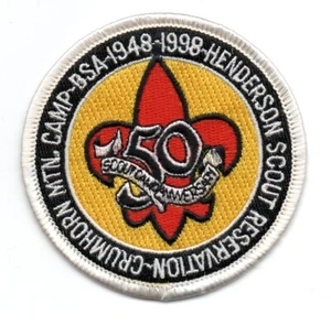 Henderson Scout Riservation Crumhorn Mtn. 50° Anniversario (1998) Patch 3", come nuova - Foto 1 di 1