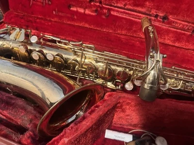French Vito Model 37 Pro Alto Saxophone - Image 1 of 4